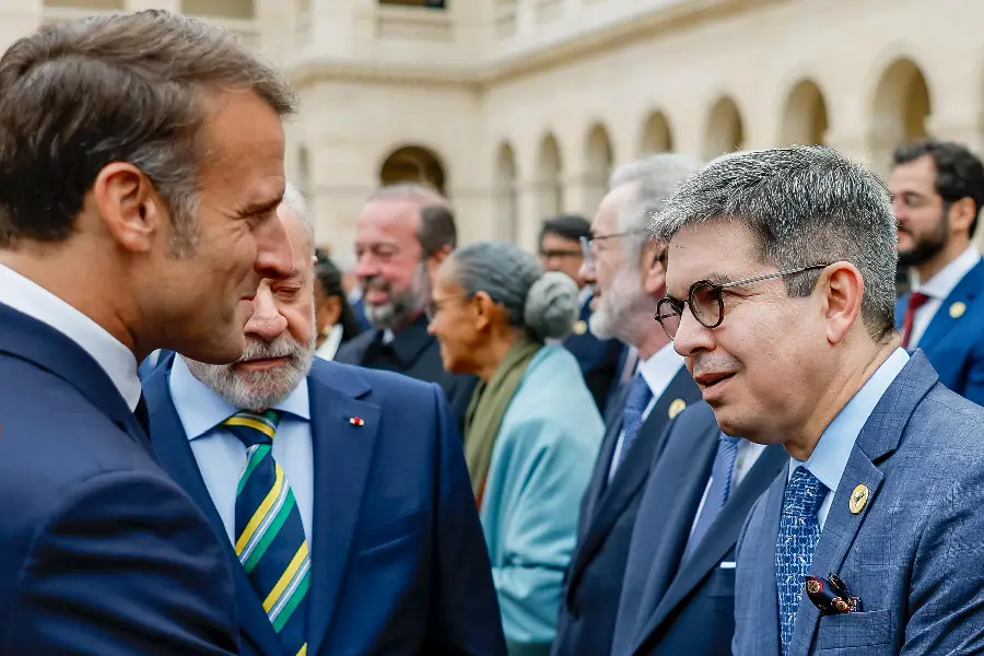 Para Randolfe o "Fim da exigência do Visto” é mais desenvolvimento para o Amapá.