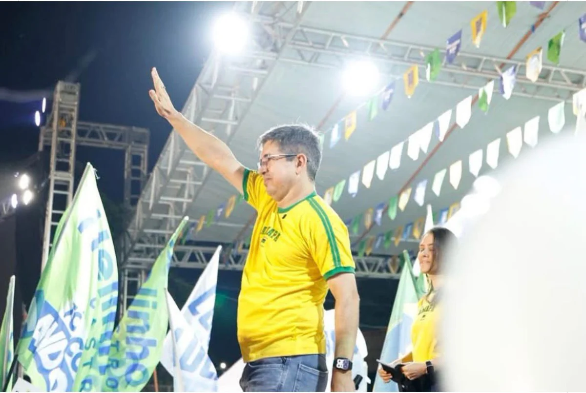Ato de Sandra Lacerda com Furlan e Rayssa em tom de comício eleitoral levanta questionamentos, dias após evento de Randolfe ser barrado pela Justiça Eleitoral
